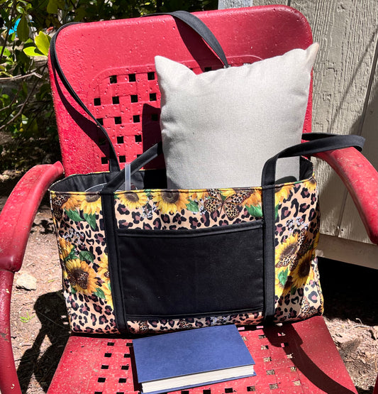 The Everyday Tote Bag - Leopard Butterfly