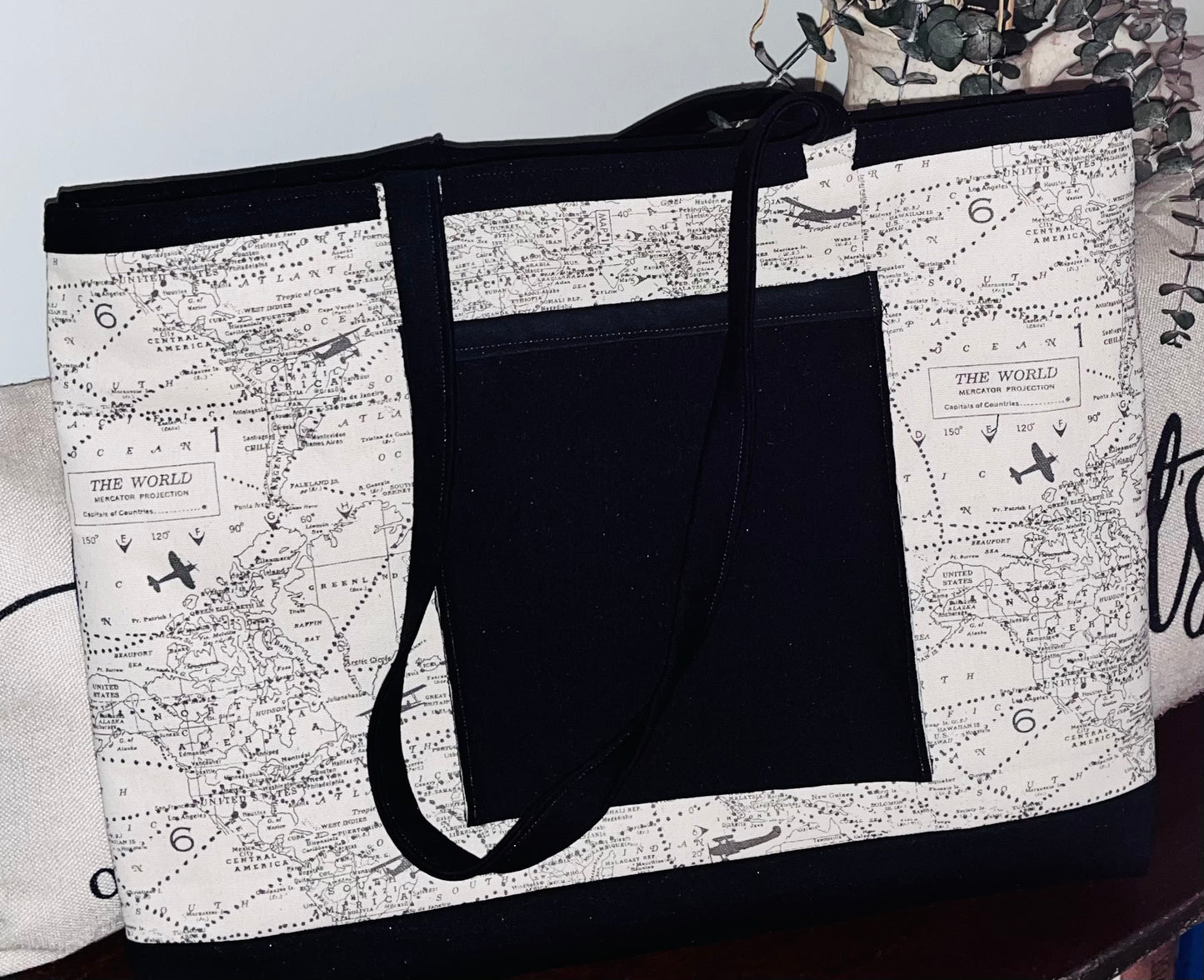 The Everyday Tote Bag - Around the World