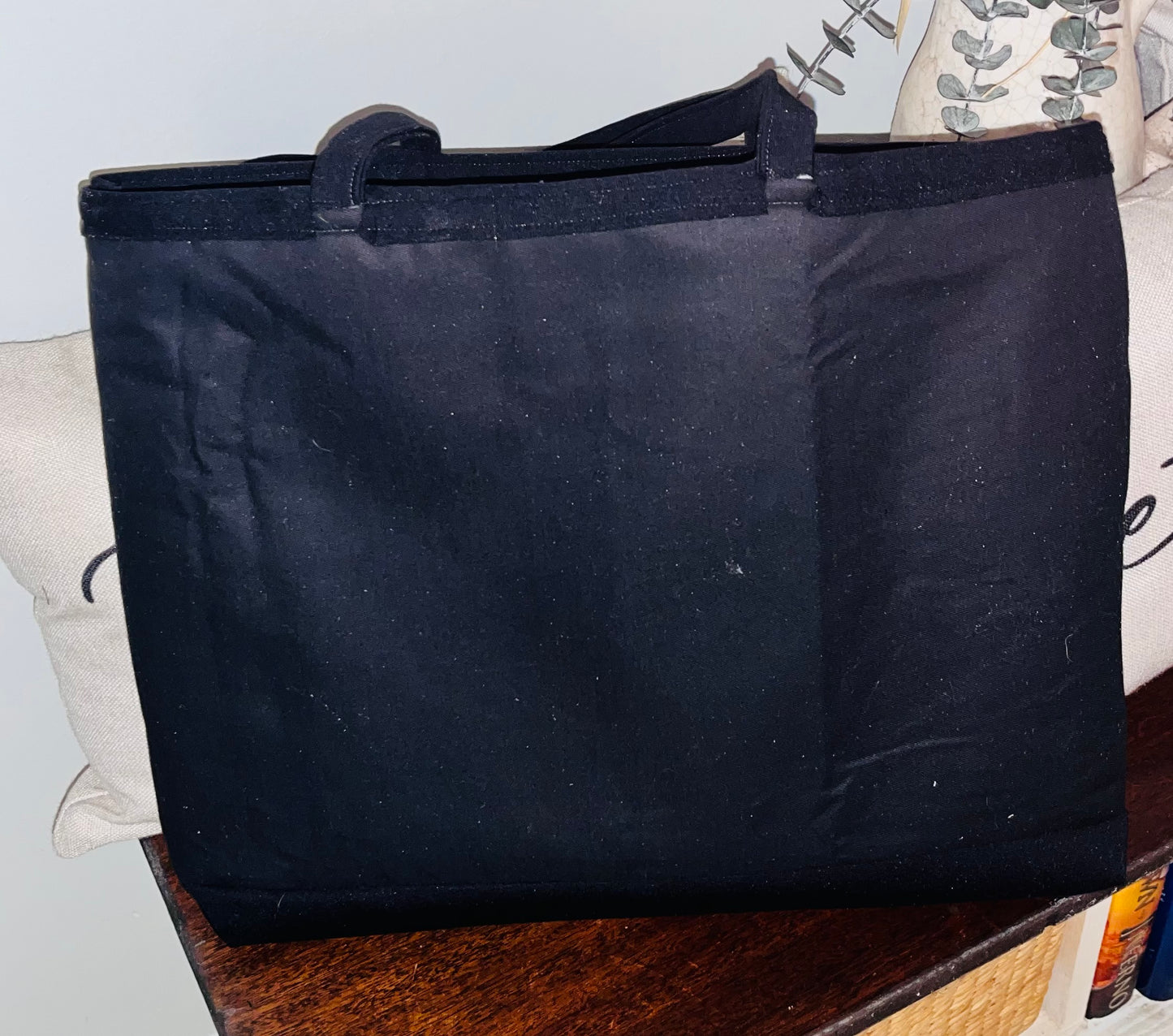 The Everyday Tote Bag - Around the World