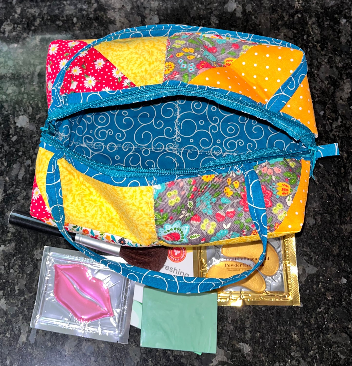 Makeup/Toiletries Bag (Large)
